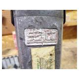 SENCO AIR STAPLE GUN