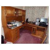 CUSTOM CORNER OAK DESK