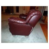 EXQUISITE LEATHER LOVE SEAT RECLINER