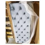 Meridian Furniture Grande Bed (Queen Size)