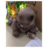 Garden Statues Turtle Outdoor Ornament Figurines with Solar Powered Lights Christmas Decorations for Patio Yard Lawn Gardening Gifts