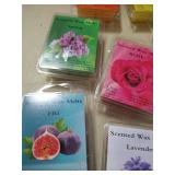 Tobeape Scented Wax Melts, 8 Pack Soy Wax Cubes, Assorted Wax Warmer Cubes/Tarts Total 20oz with Strongly Fragrance Essential Oils - Rose, Lavender, Fig, Vanilla, Jasmine, Lemon, Spring, Bergamot