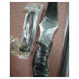 American Archery YN-1 Straight bow Outdoor Archery Shooting Right Black with arrows and target