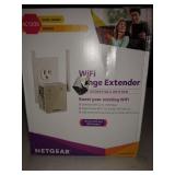 NETGEAR AC1200 WiFi Range Extender, Essentials Edition