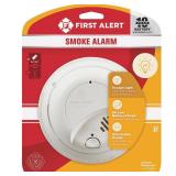 First Alert 10-Year Battery Photoelectric Smoke Alarm, Slim Profile with Escape Light