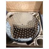 Hansgrohe Raindance S Showerhead 240 1-Jet PowderRain, 2.5 GPM in Chrome