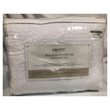 VEEYOO 3 Pieces Bedspread California King - Ultrasonic Embossing Lightweight Quilt Set, Soft Microfiber Reversible Coverlet for All Seasons (White, 1 Bedspread, 2 Shams)