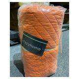 Rizzy Home - Moroccan Fling Orange Cotton Quilt - Queen - Retail $158.99