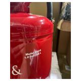 Chapin Adjustable Spray Tip Lawn And Garden Sprayer 1 gal. Retail $44.57