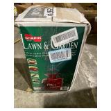 Chapin Adjustable Spray Tip Lawn And Garden Sprayer 1 gal. Retail $44.57