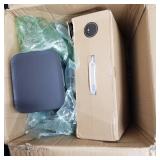 iRobot Roomba i6+ Bagless Robot Vacuum Cleaner with Automatic Dirt Disposal