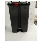 Rubbermaid Premier Series IV Step-On Trash Can for Home and Kitchen, with Stainless Steel Lid, 12.4 Gallon, Charcoal