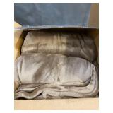 Sunbeam Channeled Velvet Plush Electric Heated Blanket King Size Seashell