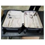 AEROLITE Hardside Rolling Carry-On