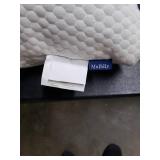Molblly Memory Foam Pillow