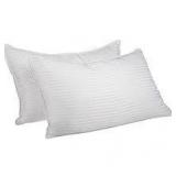 Cozy Line Finely Stitched Quilt Set (Queen Size)