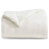 Bedsure Sherpa Comforter (Full/Queen Size)