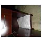 Cherry style L-shaped desk