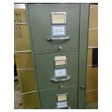 Heavy duty 5 drawer file cabinet, lockable by padlock. Drawers roll smooth.