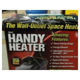 Wall outlet Handy heater, in original box