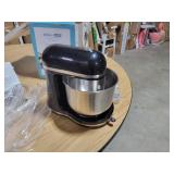 Delish by Dash Compact Stand Mixer, 3.5 Quart with Beaters & Dough Hooks Included - Black