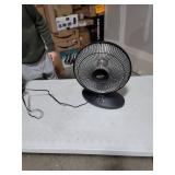 Comfort Zone 700/1000-Watt Oscillating Parabolic Dish Radiant Electric Portable Space Heater , Black