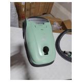 Kenmore BC2005 pet Friendly Lightweight Bagged Canister Vacuum Cleaner with Extended telescoping Wand, HEPA Filter, Retractable Cord, and 2 Cleaning Tools, Green