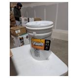 Gamma2 Vittles Vault Outback Airtight Pet Food Bucket Container, 20 Pounds