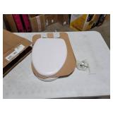 Mayfair 15EC 000 Removable Soft Toilet Seat that will Never Loosen, ROUND - Premium Hinge, White