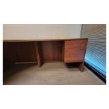 L Shaped Wooden Laminate Office Desk W/ 2 Drawer Filing Cabinet