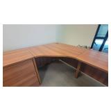 U Shaped Wooden Laminate Cubical / Desk Unit - Can be Separated into 2 Workstations