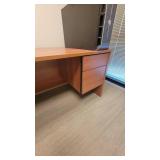 Wooden Laminate Office Desk W/ Black Vinyl Waiting Chair