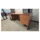 Wooden Laminate Office Desk W/ Black Vinyl Waiting Chair