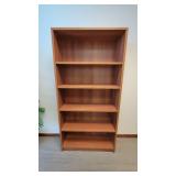 U Shaped Wooden Laminate Office Desk and Bookshelf
