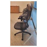 Rolling Office Desk Chair & a Small Black Waiting Chair