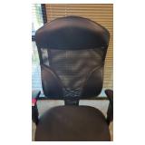 Rolling Office Desk Chair & a Small Black Waiting Chair