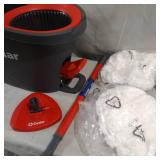 O- CEDER SPIN MOP W/ 2 CHANGEABLE MOP HEAD