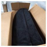 The center console and armrest in your truck can take a lot of abuse but you can easily protect it and add comfort with an easy-to-use, soft fleece ...