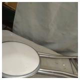 AMAZON FOLDABLE METAL ROUND STOOL