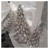 KI STORE GLASS SEASON DECORATION CENTERPIECE 3,TREE