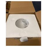 Comfort Zone 1500-Watt Ceramic Oscillating Digital Tower Heater with Remote, Silver