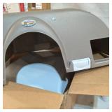 AMAZON OMEGA PAW ENCLOSED CAT LITTER BOX