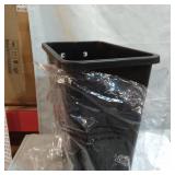 HOME ZONE KITCHEN LIVING 29L / 7.6 GAL PULL OUT UNDER COUNTER SINGLE BIN, BLACK