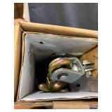 TEKTON 2 Ton Power Puller 5541