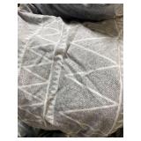 Boho Geometric Comforter (King Size)
