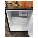 Walsh WSR17S5 Compact Refrigerator, 1.7 Cu.Ft Single Door Fridge, Adjustable Mechanical Thermostat with Chiller, Reversible Doors, Stainless Steel Look Damage See Pictures