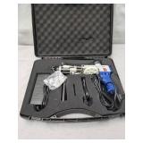 CNCEST Punch Needle,Cut Pile Tufting Gun,Electric Punch Needle Weaving Tools,110V Punch Needle Supplies, Carpet Tufting Gun Cut Pile Carpet Weaving Flocking Machine for High-Speed Weaving of Carpets