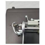 CNCEST Punch Needle,Cut Pile Tufting Gun,Electric Punch Needle Weaving Tools,110V Punch Needle Supplies, Carpet Tufting Gun Cut Pile Carpet Weaving Flocking Machine for High-Speed Weaving of Carpets