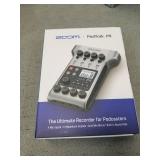 Zoom - PodTrak P4 Podcast Recorder