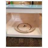 Galanz - Retro 0.7 Cu. Ft. Microwave - Bebop Blue